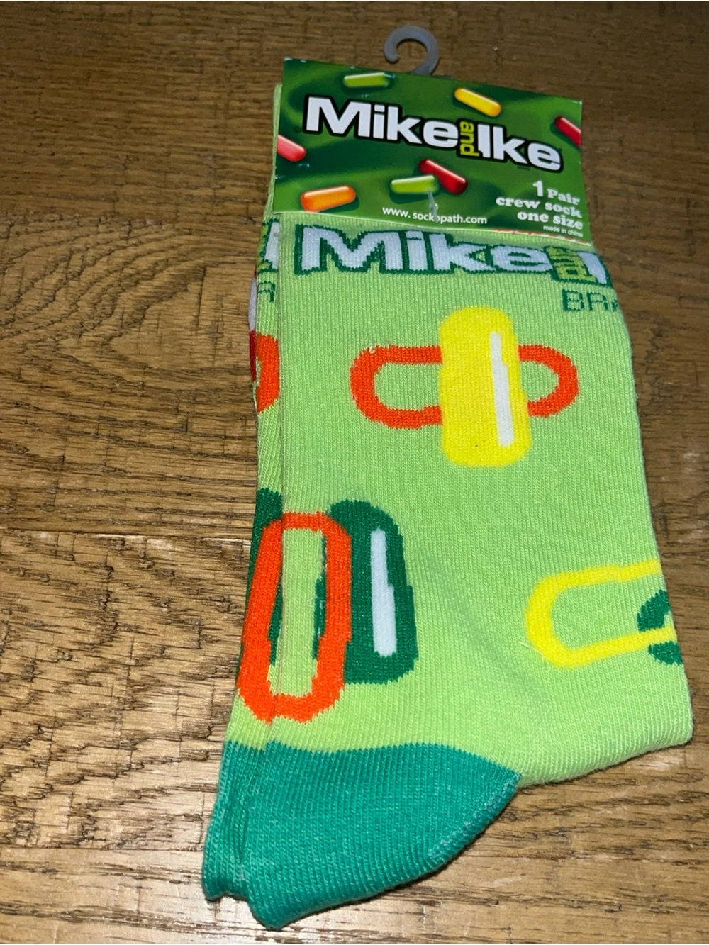 Mike and Ike Green Candy Adult Socks Crew Novelty Sz 7-12